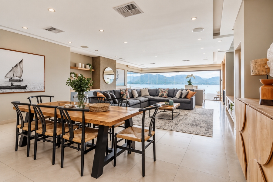 4 Bedroom Property for Sale in Pecanwood Estate North West